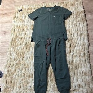 Bonsai Figs Scrub Set